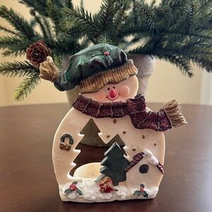Festive Snowman Tea Light Candle Holder - Green and Cream